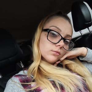 Meet your Posher, Lindsey